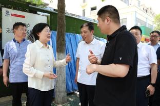 泰特：雷霆有很多优秀的球员 防守亚历山大要避免犯规